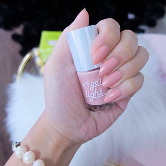 Tony moly nail polish - Picture 3 of 3